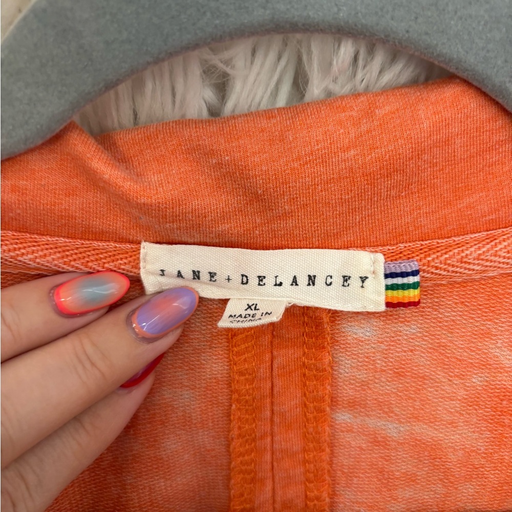 Jane & Delancey Heathered Orange Top - Picture 2 of 6